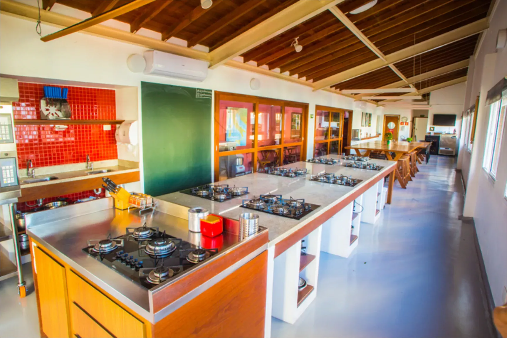 Visão interna do Espaço Gourmet